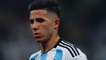 Enzo Fernández no quiere seguir más en Benfica: el pase al Chelsea, por ahora, está caído (Foto: AP). Enzo Fernández no quiere seguir más en Benfica: el pase al Chelsea, por ahora, está caído (Foto: AP).