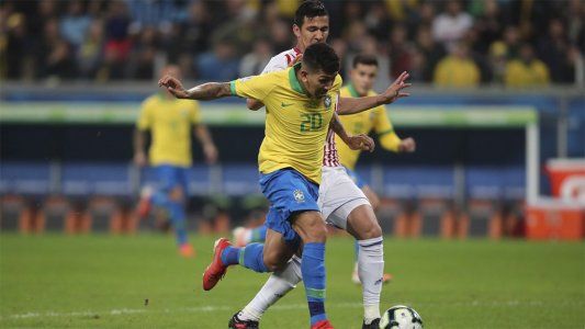 Primero penal, luego tiro libre: el VAR ayudó a Paraguay en su duelo ante Brasil