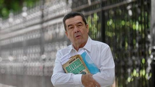 Se complica la salud de Tom Lupo