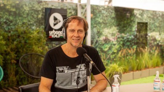 Matías Martin entrevistó a Andrés Calamaro: Israel parece estar en una guerra inmobiliaria con Palestina