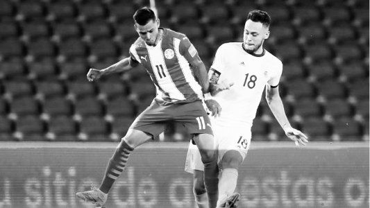 EN VIVO: Ángel Romero transformó penal en gol y Paraguay la gana a Argentina en La Bombonera