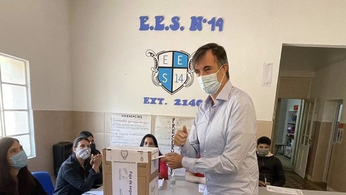 Esteban Bullrich cuando votó en los comicios de noviembre. 