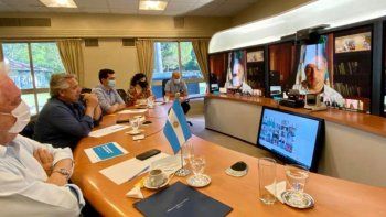Alberto Fernández acordó con los gobernadores comenzar con la vacunación a partir del martes 29 de diciembre