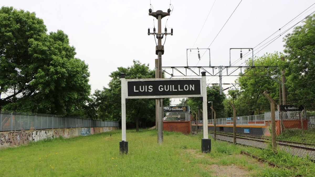 Un doble homicidio en Luis Guillón sorprendió a los agentes quienes pensaban que las víctimas habían muerto a causa de un choque