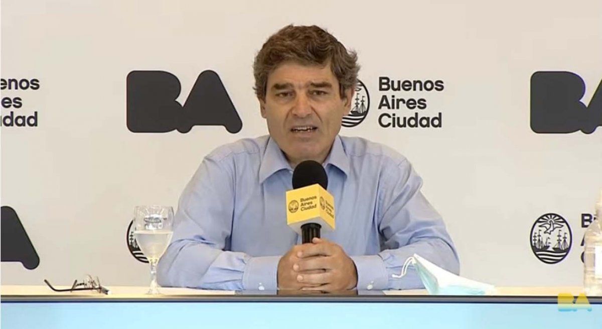 Quirós advirtió sobre la falta de información técnica de la vacuna rusa: Sólo tenemos reportes periodísticos