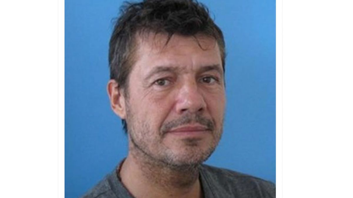 Foto del DNI de Marcelo Tinelli. 