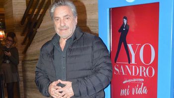 Antonio Grimau: Caponi es muy inteligente para enojarse por la comparación con el Sandro de Sullivan