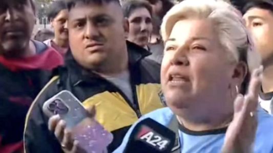 Mecha Martínez, la piquetera del iPhone valuado en más de $815 mil