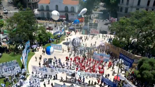 La CGT convocó a una movilización al Congreso contra la reforma laboral, sin paro general