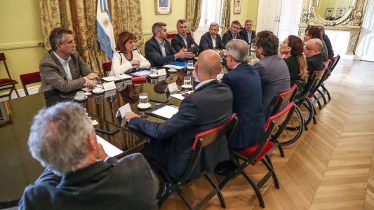Macri habló con otros presidentes de la región y busca para Bolivia una salida similar a la Argentina de 2001