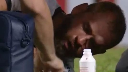 ¡No apto para sensibles! El sangriento golpe de un futbolista de Claypole en el duelo ante Newells por Copa Argentina