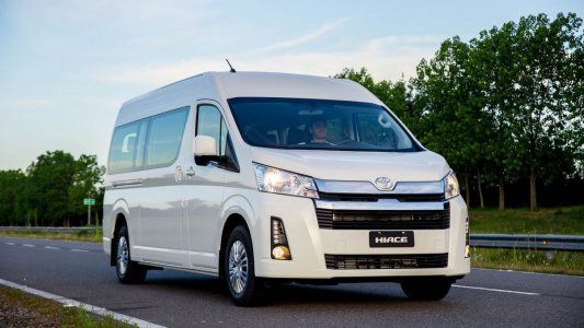 Toyota amplía su oferta con las nuevas Hiace de pasajeros