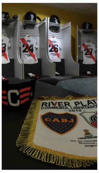 Encontraron a un brujo en el vestuario de River y Conmebol lo echó de La Bombonera