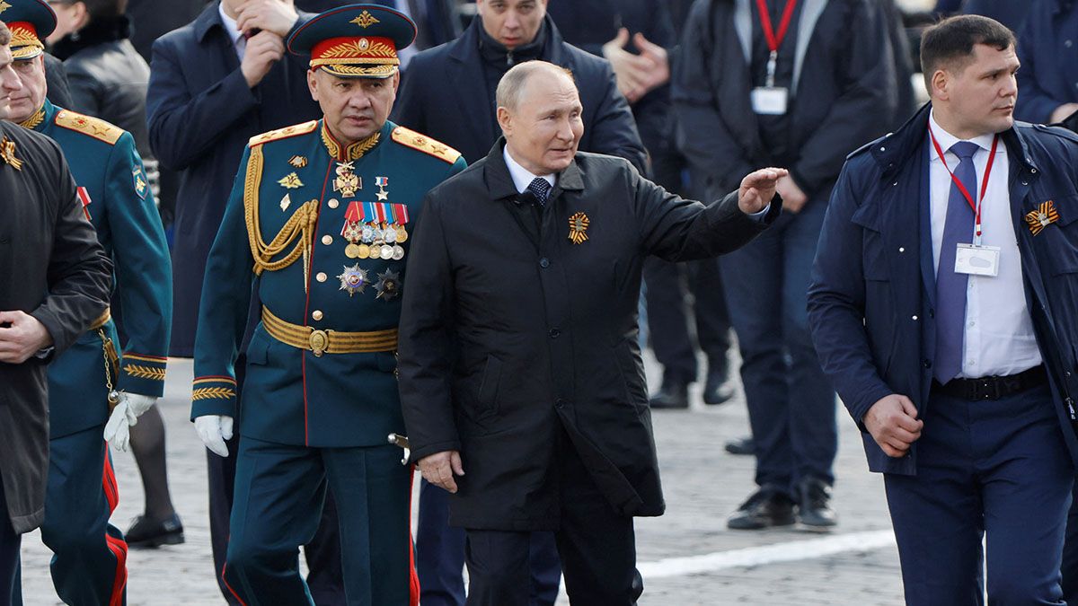 Putin aparece en la plaza Roja de Moscú el pasado 9 de mayo