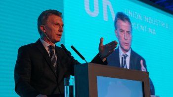 Macri en la UIA: justificó las retenciones, agradeció al peronismo dialoguista e insistió con bajar el déficit