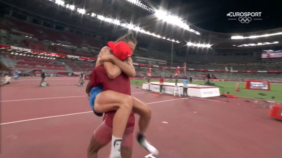 Gianmarco Tamberi y Mutaz Essa Barshim compartieron la medalla de oro en los Juegos Olímpicos 2020