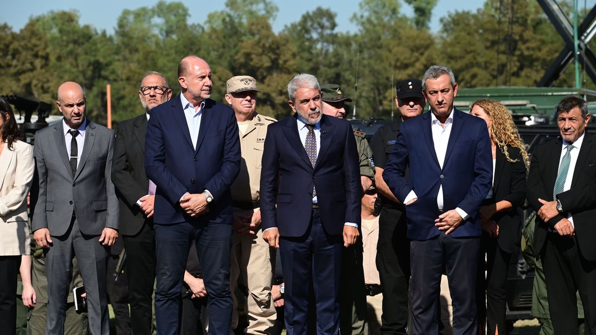 Aníbal Fernández se despegó de la decisión de enviar al Ejército a Rosario: No tengo nada que ver. (Télam)