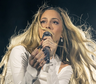 Un experto en lenguaje corporal analizó los gestos de Tini Stoessel en el show y detectó algo clave