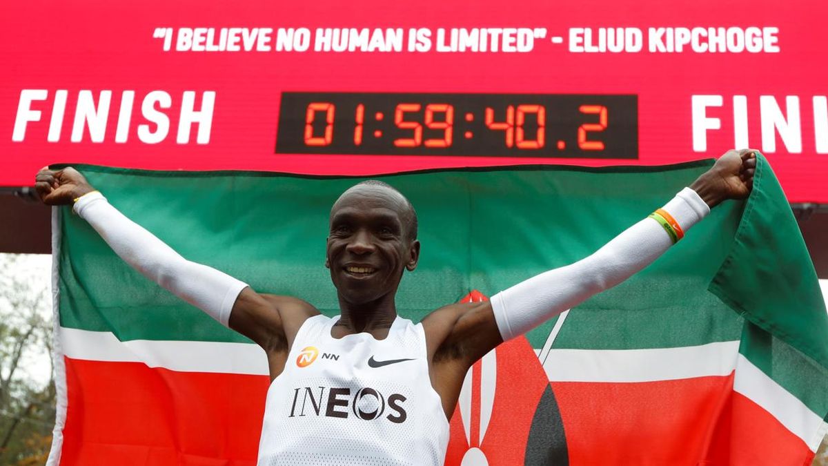 Histórico El Keniata Eliud Kipchoge Se Convirtió En El Primer Hombre En Bajar La Barrera De Las 8445