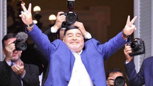 El día en que los hinchas tomaron la Casa de Gobierno