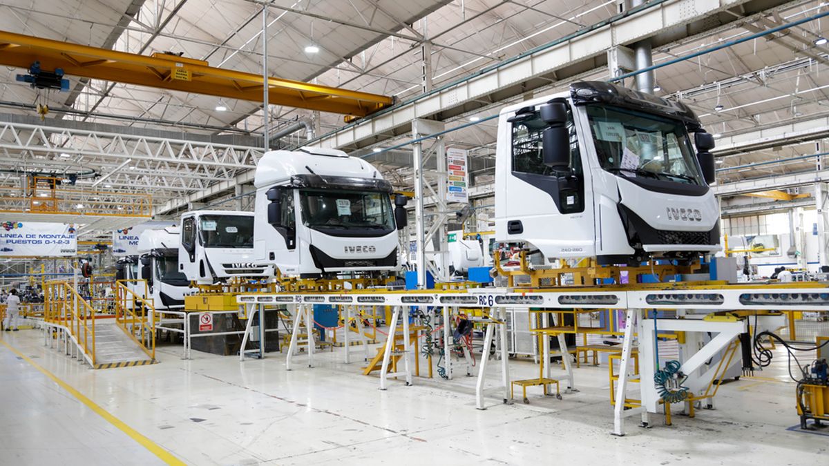 Industria automotriz: el lanzamiento se realizó en la planta de IVECO en la provincia de Córdoba.&nbsp;