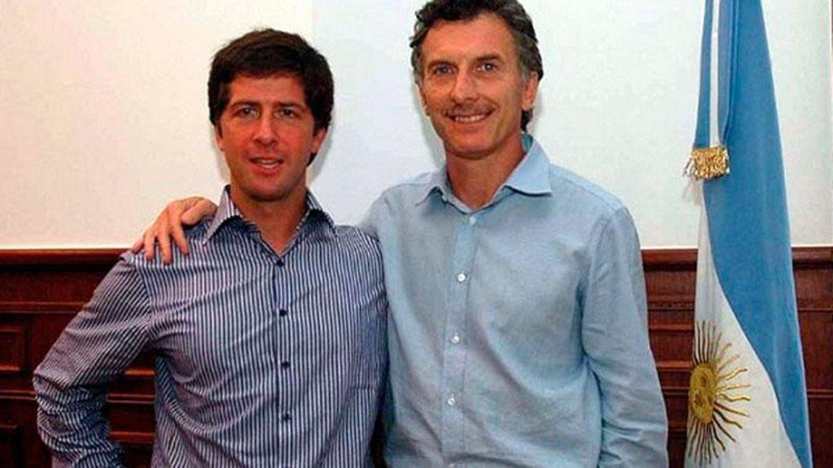 Orly Terranova junto al ex presidente Mauricio Macri.