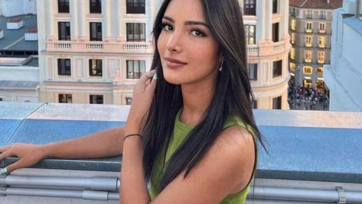 Creó un grupo de WhatsApp con sus ex novios todos juntos para hacerles un especial pedido