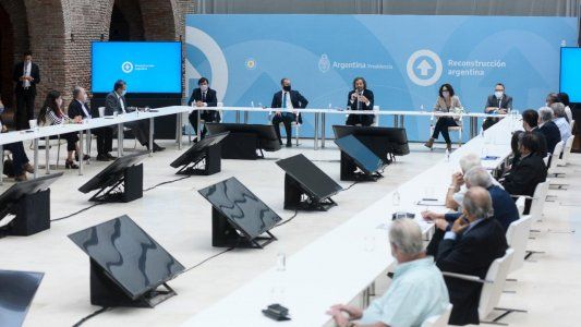 El Gobierno ratificó a los gremios que no habrá techo en las paritarias y acordaron controlar precios y la cadena de valor