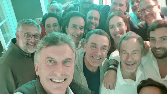 El retiro espiritual de Vidal terminó con la visita sorpresa de Macri