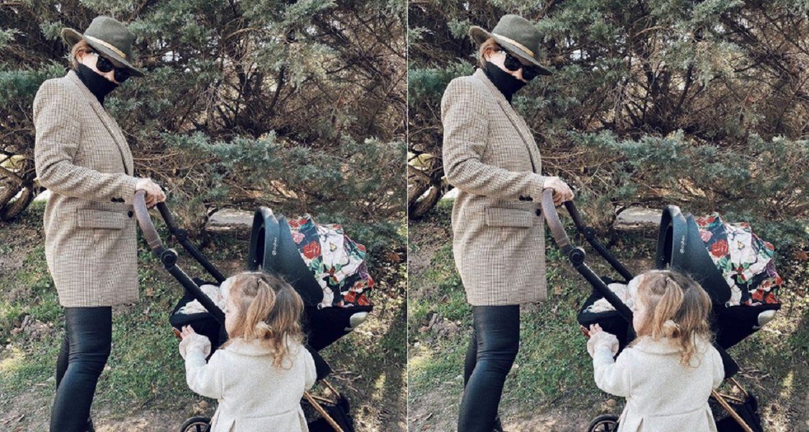 El paseo de La China Suárez y sus tres hijos a puro sol: Aire