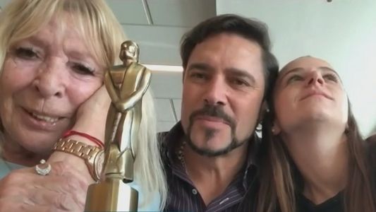 El llanto de la mamá de Matías Alé por la recuperación de su hijo y al opinar de su nueva pareja