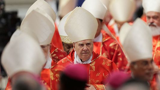 Cónclave, llega el día de elegir el nuevo Papa: a qué hora, los candidatos y cuándo se conocerá el resultado
