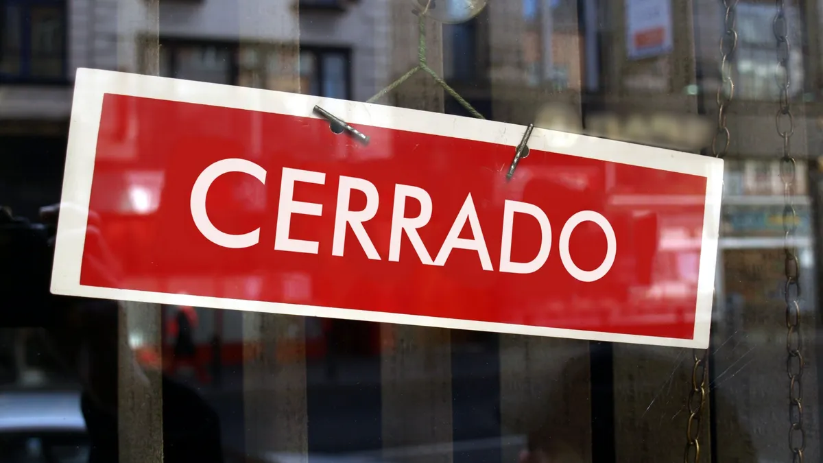 Es oficial: cierran los bancos de todo el país por cuatro días
