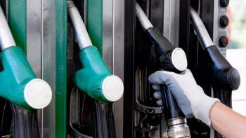 Axion y Shell aumentaron sus naftas y ya acumulan un alza del 13,5% en lo que va del año