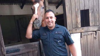 Habló la viuda del policía asesinado: Tenía que haber disparado antes, pero creo que tuvo miedo de las consecuencias legales