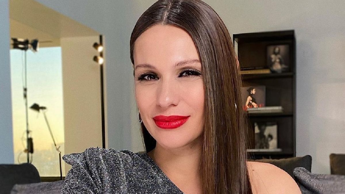 -Pampita-
