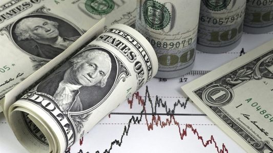 El Banco Central logró reducir el rojo de reservas tras el cepo a los dólares para importar