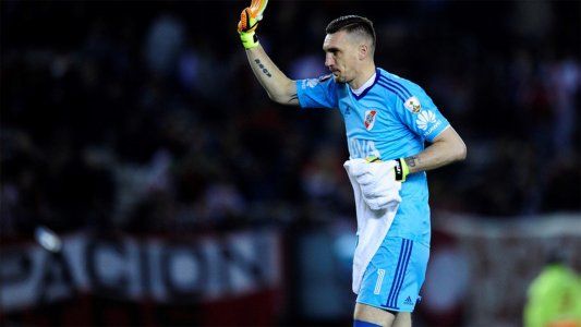 Volvió el Superhéroe: brillante doble atajada de Armani en River-Villa Dálmine