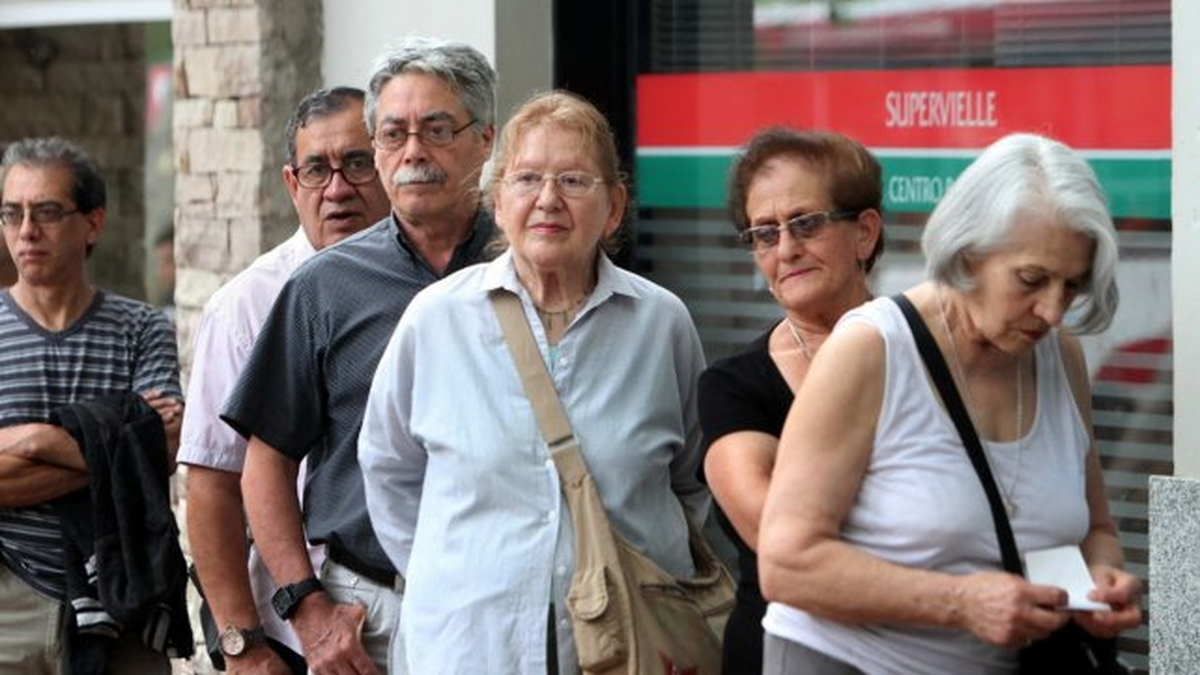 Bono de fin de año: jubilados cobran un extra de $7.000 y $10.000