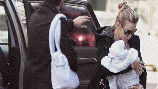 El susto Brenda Gandini: Su hijo quedó atrapado en la camioneta