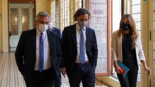 Cafiero: Estamos analizando que el Presidente se vacune para desmitificar cualquier desacreditación a la vacuna