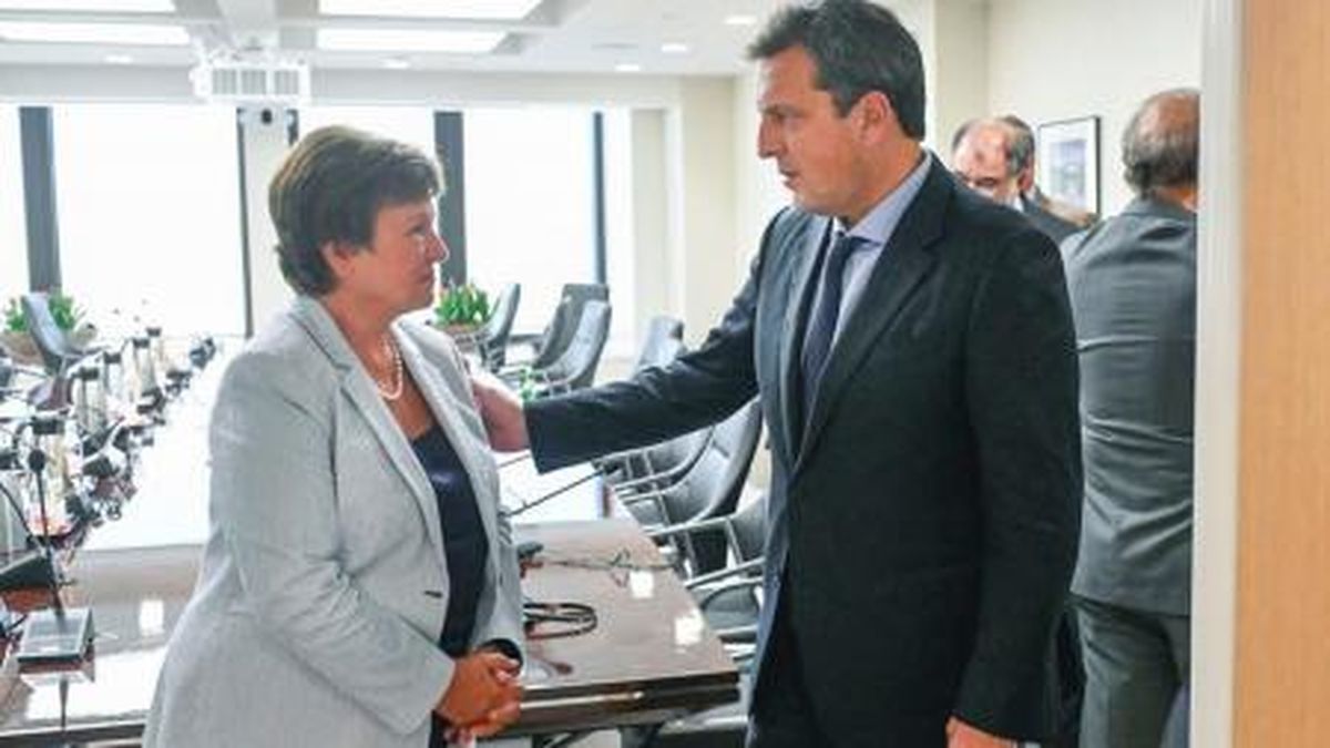 El FMI reconoció que shocks externos provocaron una desviación en el programa con Argentina. (Télam)