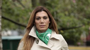 Flor de la V a Jorge Lanata: Sos un cagón, se notan los sobres