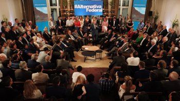 ¿Quiebre en Alternativa Federal? Lavagna puso en duda su participación en la cumbre de hoy