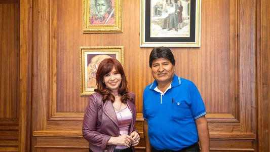 Cristina Kirchner se solidarizó con Evo Morales tras sufrir un intento de asesinato