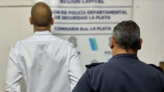 Decapitó a su madre en La Plata: creen que fue porque recibía órdenes de extraterrestres