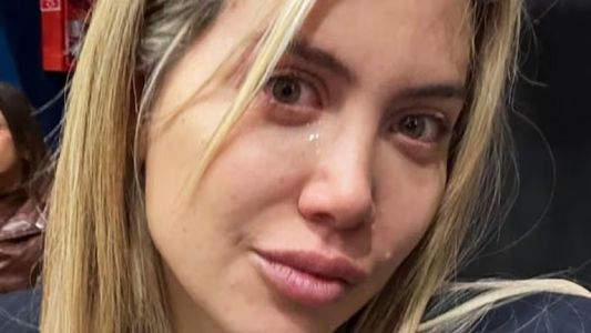 Wanda Nara estalló de bronca tras el fallo judicial que ordena entregar a sus hijas a Mauro Icardi