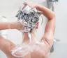 El ERROR que cometen casi todos cuando queda poco shampoo en el envase