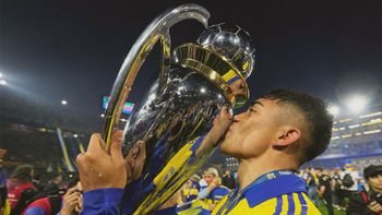 Dónde estuvo el trofeo de campeón durante la definición de la Liga Profesional