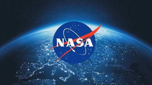 NASA: astrónomos creen haber visto luz proveniente de dos agujeros negros